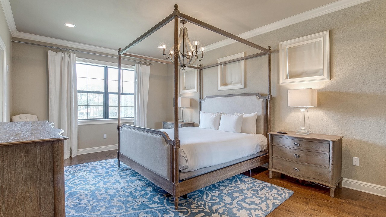 Photo of Bedroom in Villa Lago