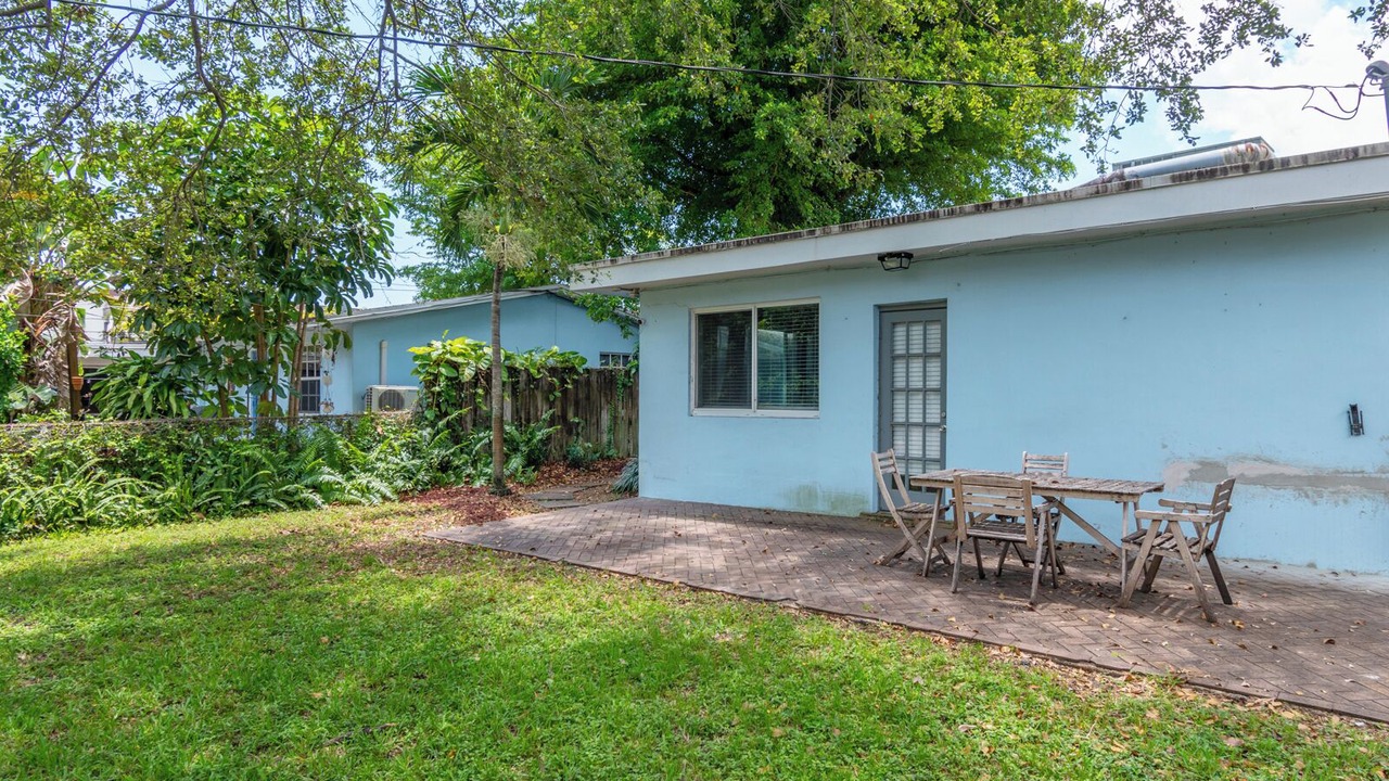 Photo of Outdoor in Wilton Manors