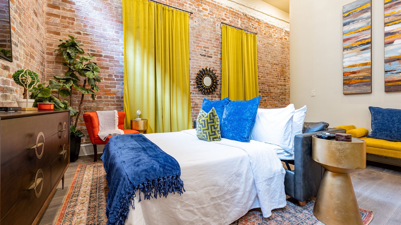 Photo of Bedroom in Central Business District