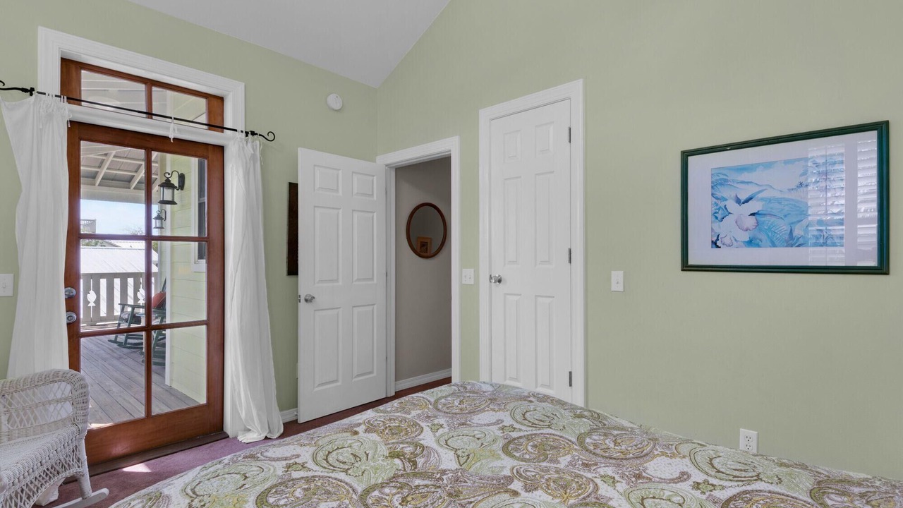 Photo of Bedroom in Clipper Cove
