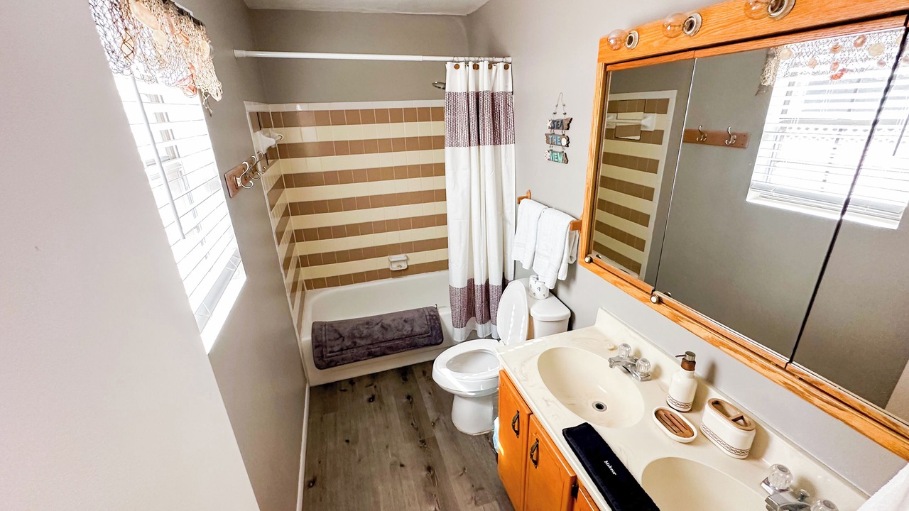 Photo of Bathroom in Navarre
