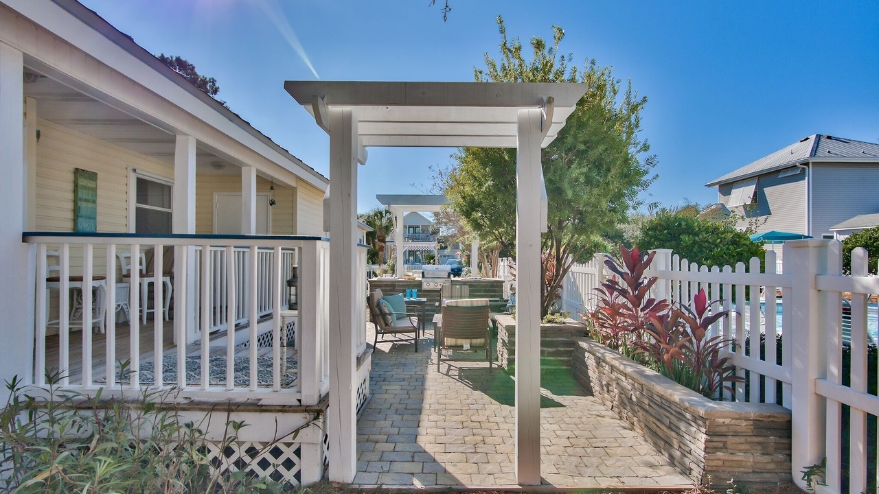 Photo of Patio Balcony in Clipper Cove