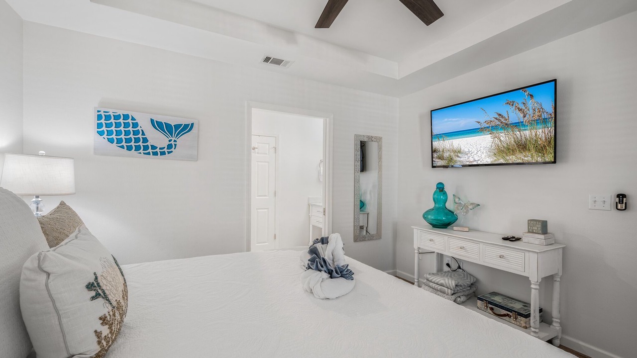 Photo of Bedroom in Clipper Cove
