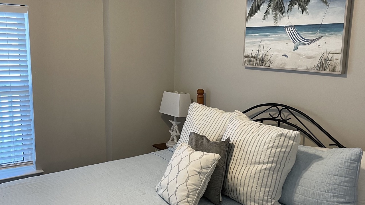 Photo of Bedroom in Mexico Beach
