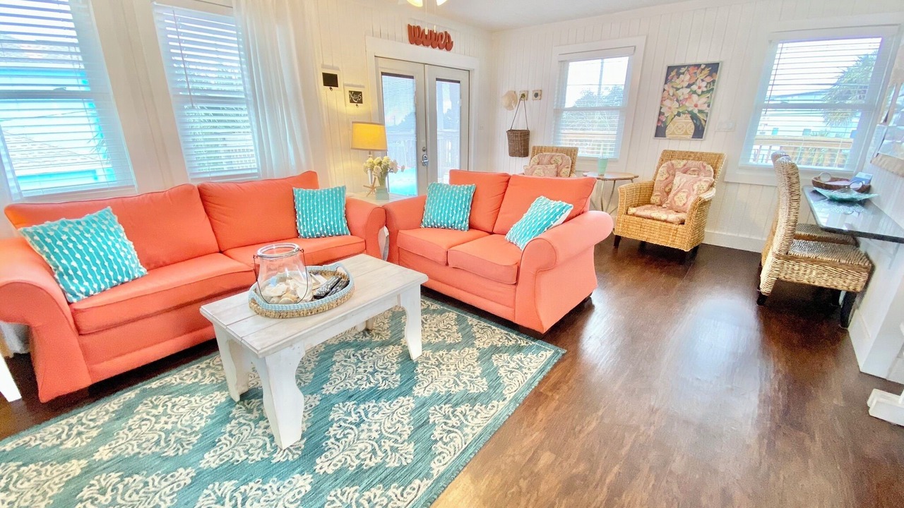 Photo of Livingroom in Laguna Beach Estates