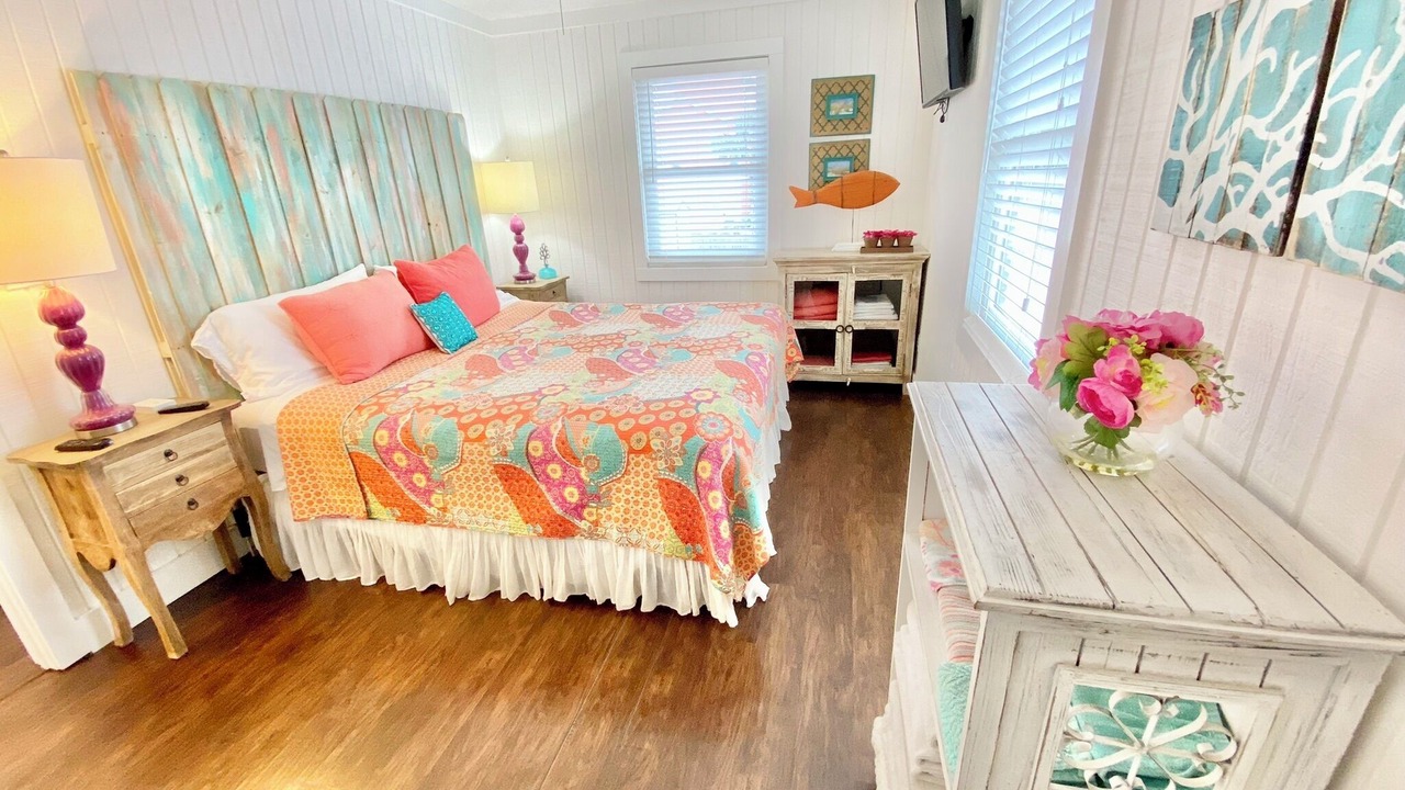 Photo of Bedroom in Laguna Beach Estates