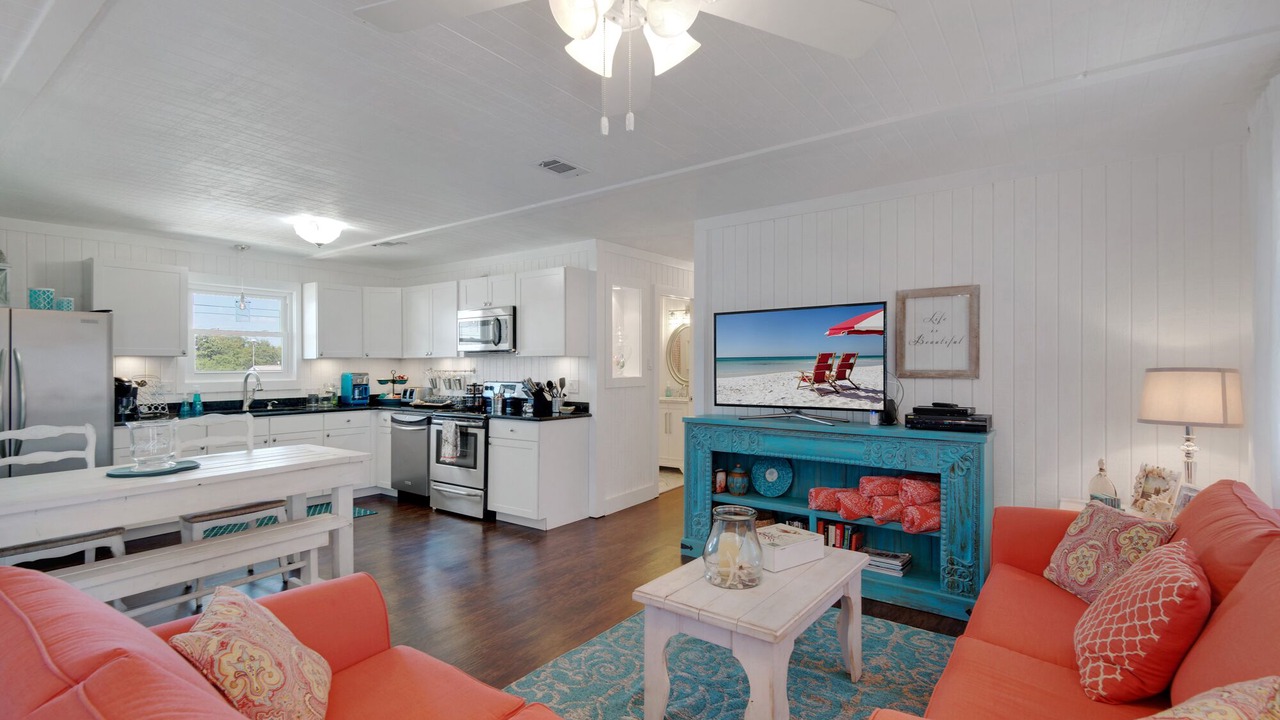Photo of Livingroom in Laguna Beach Estates