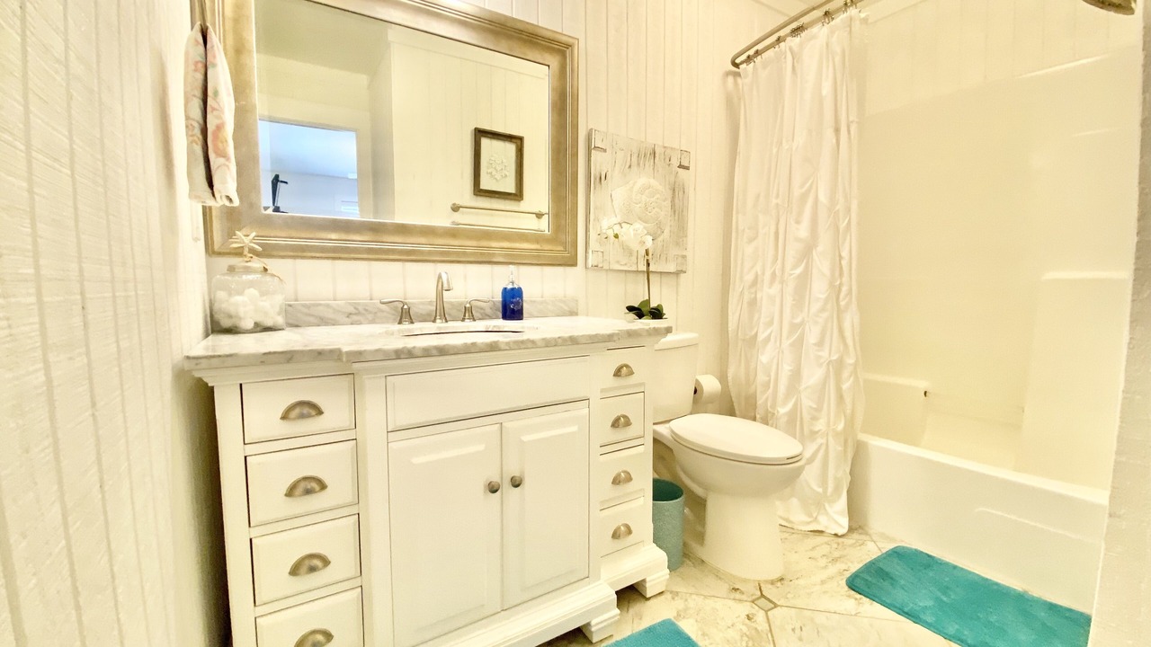 Photo of Bathroom in Laguna Beach Estates