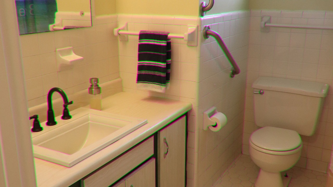 Photo of Bathroom in Pretty Bayou