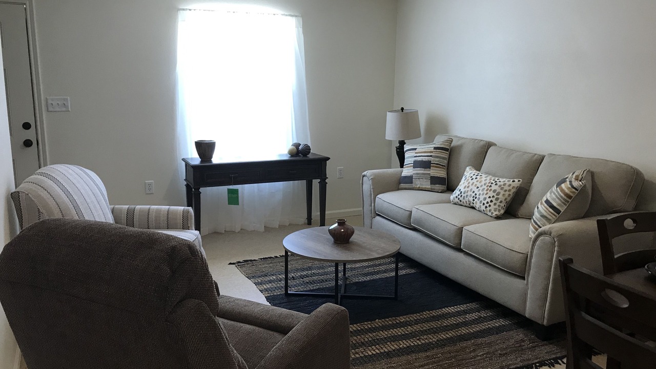 Photo of Livingroom in Sulphur