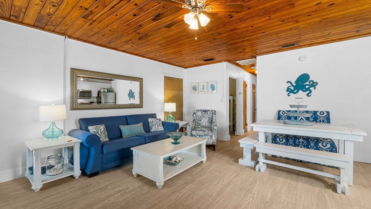 Photo of Livingroom in Laguna Beach Estates