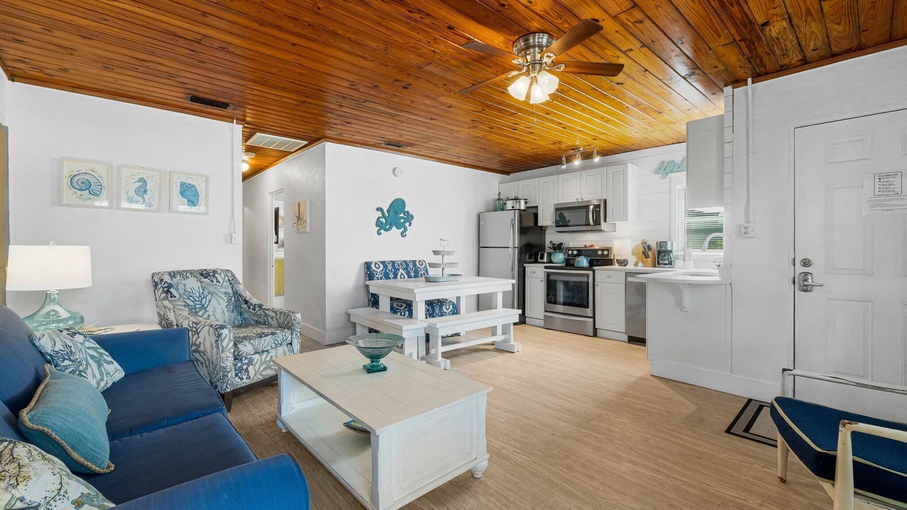 Photo of Livingroom in Laguna Beach Estates