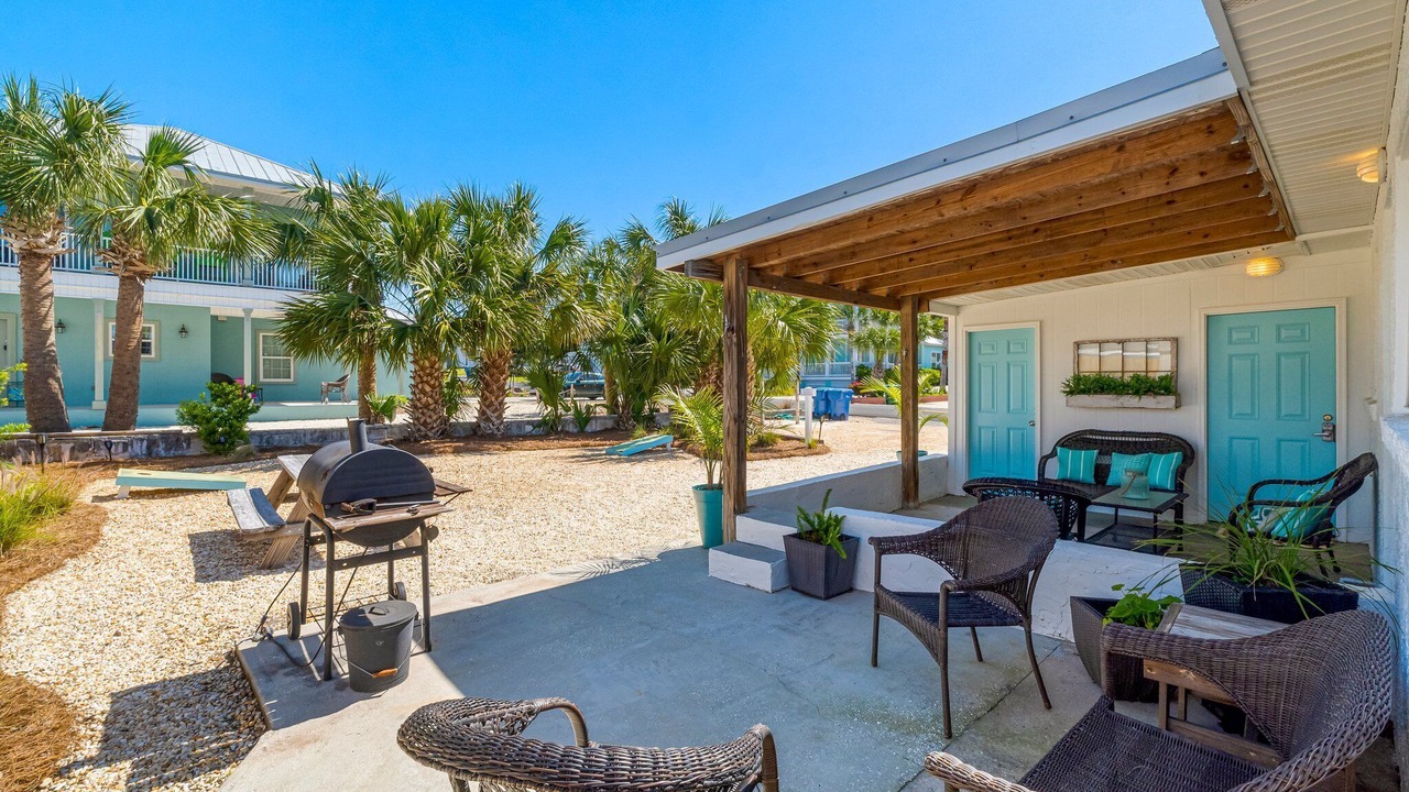 Photo of Patio Balcony in Laguna Beach Estates