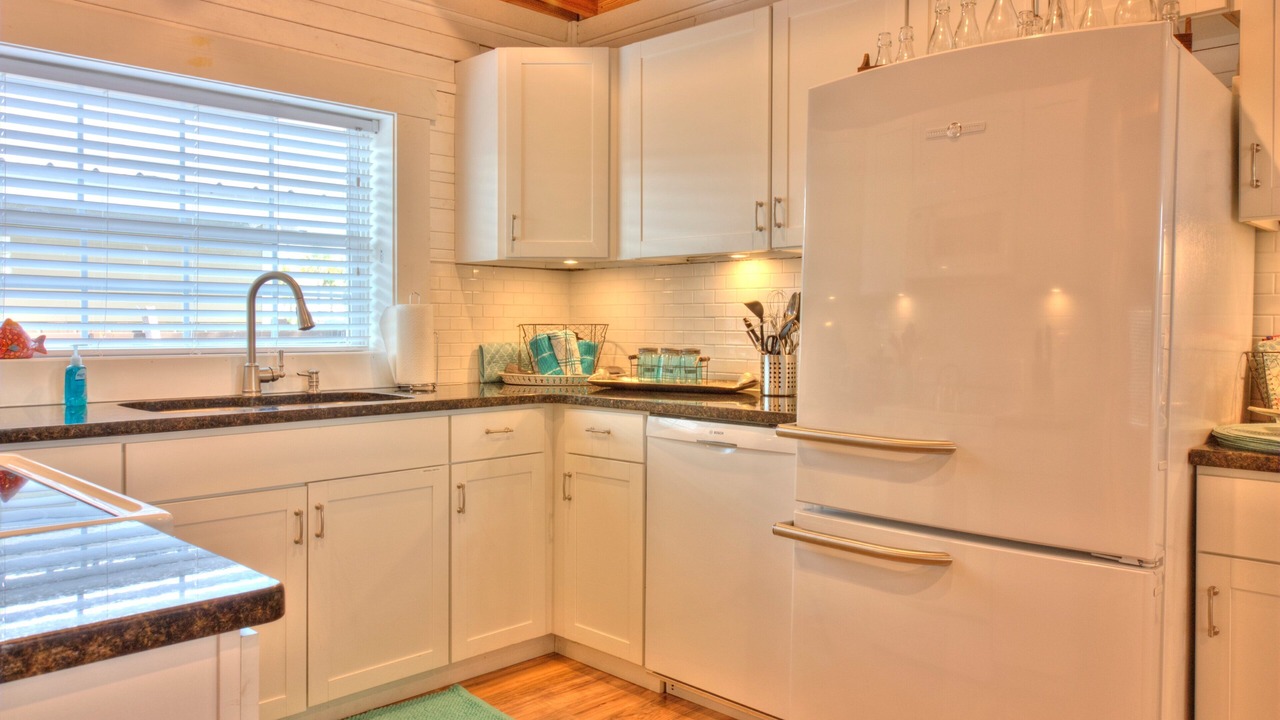 Photo of Kitchen in Laguna Beach Estates