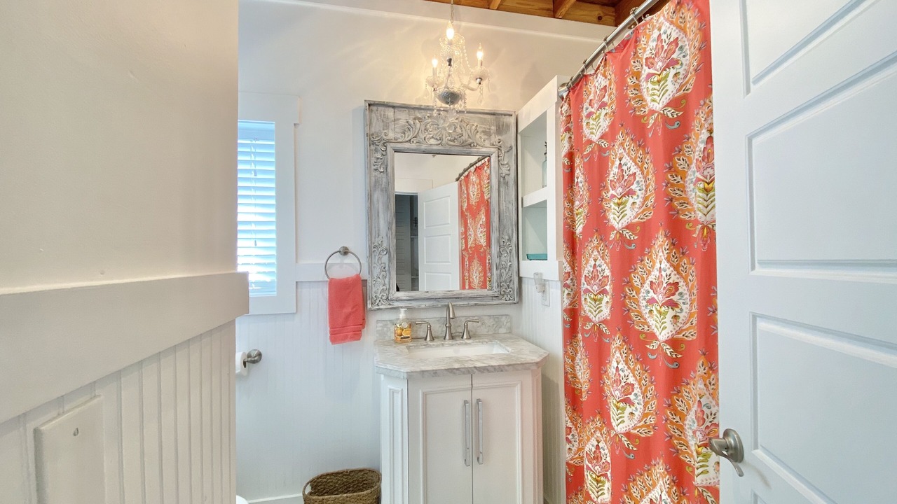 Photo of Bathroom in Laguna Beach Estates