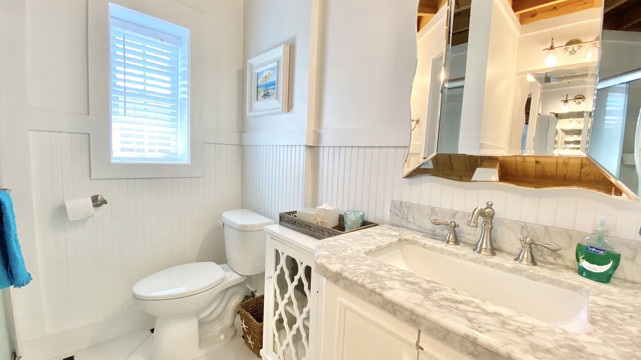 Photo of Bathroom in Laguna Beach Estates