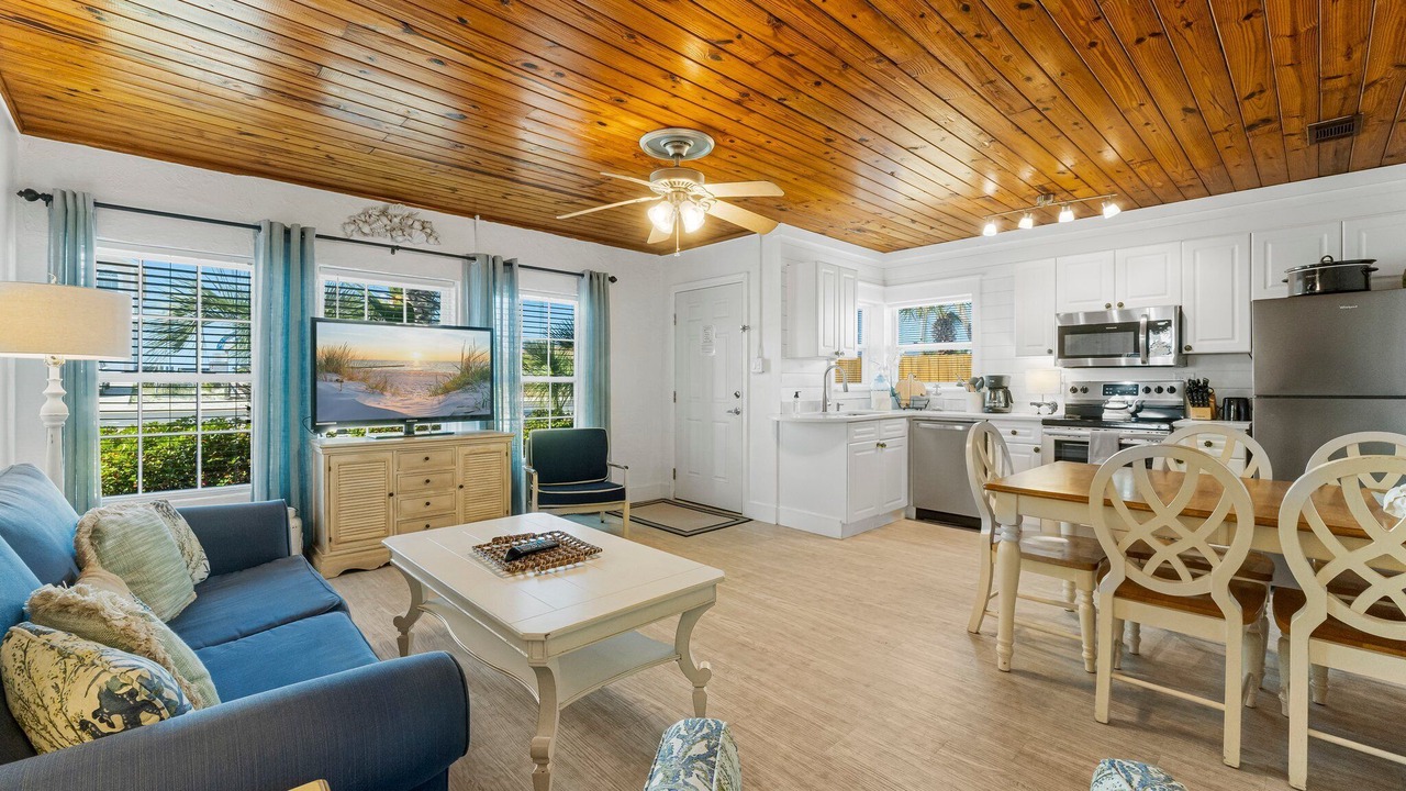 Photo of Livingroom in Laguna Beach Estates