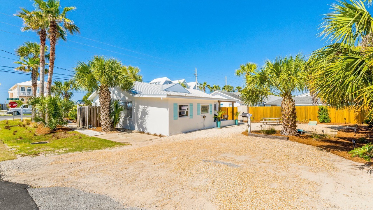 Photo of Outdoor in Laguna Beach Estates