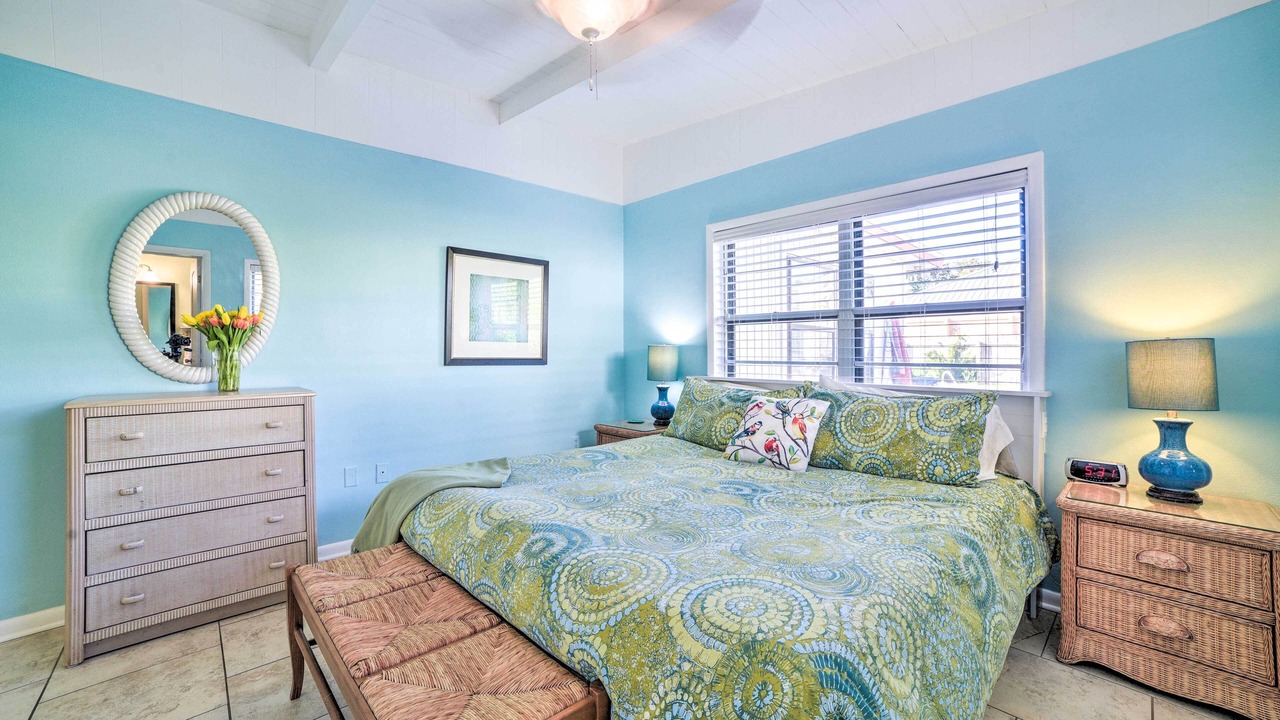 Photo of Bedroom in Laguna Beach Estates