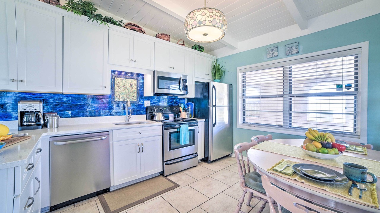 Photo of Kitchen in Laguna Beach Estates
