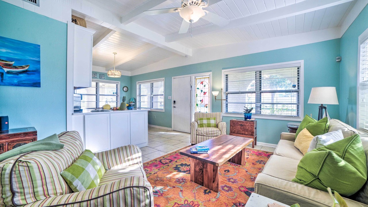 Photo of Livingroom in Laguna Beach Estates