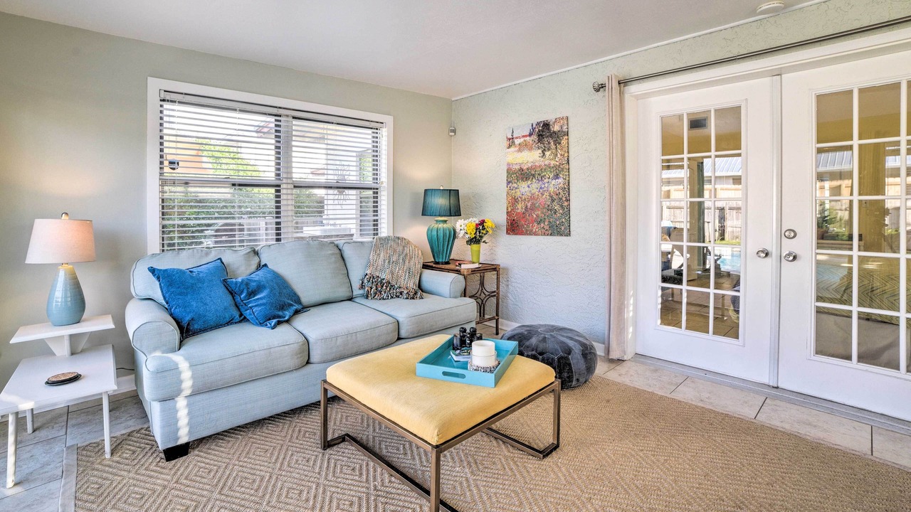 Photo of Livingroom in Laguna Beach Estates