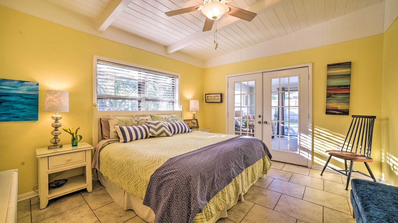 Photo of Bedroom in Laguna Beach Estates
