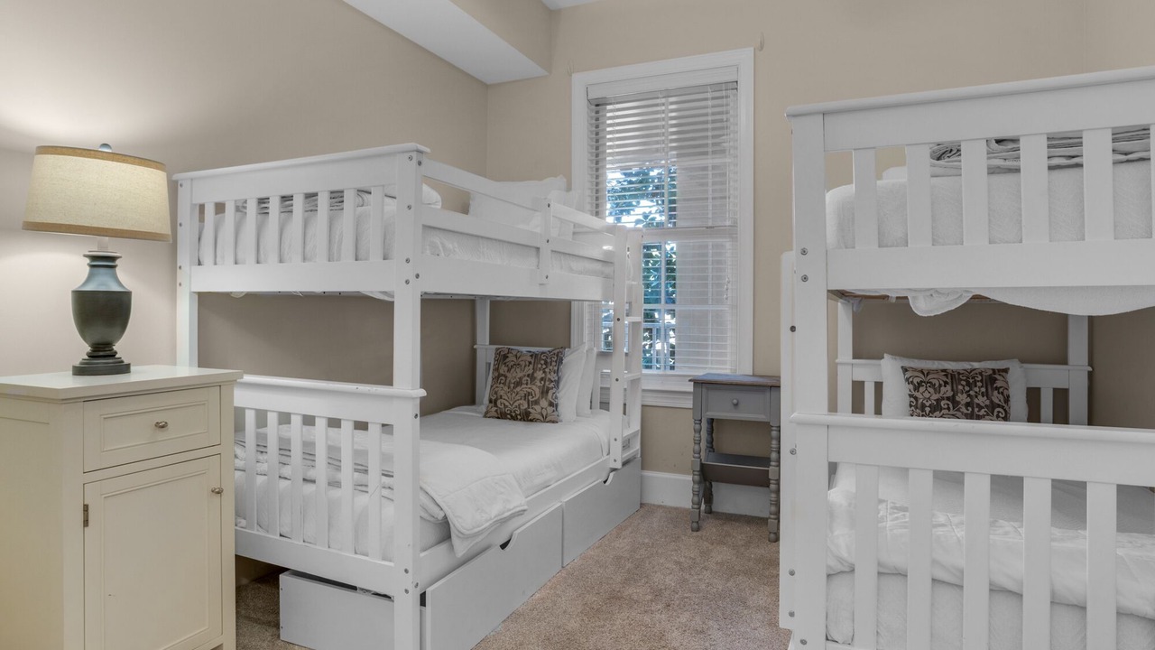 Photo of Bedroom in Santa Rosa Beach