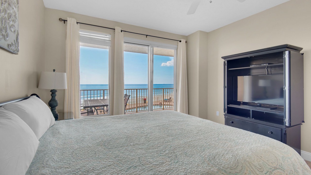 Photo of Bedroom in Lower Grand Lagoon