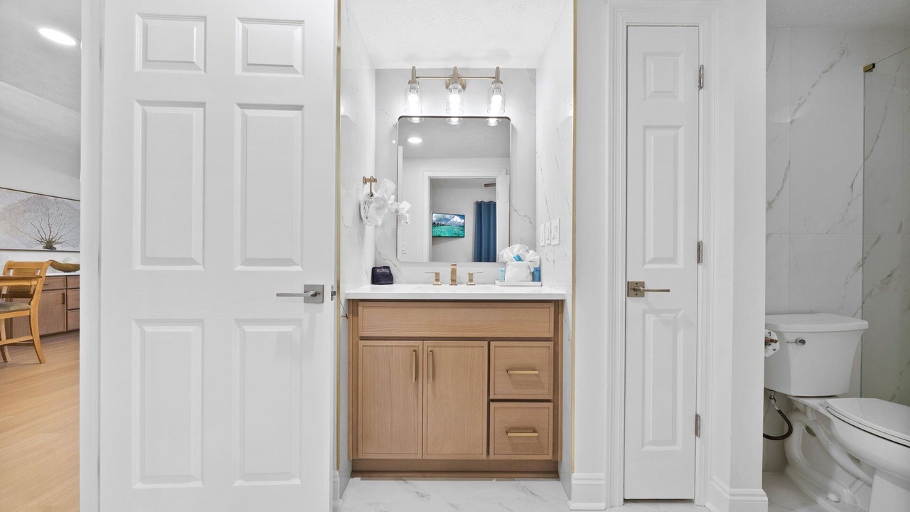 Photo of Bathroom in Lower Grand Lagoon