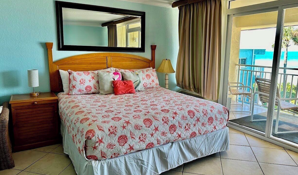 Photo of Bedroom in Bradenton Beach
