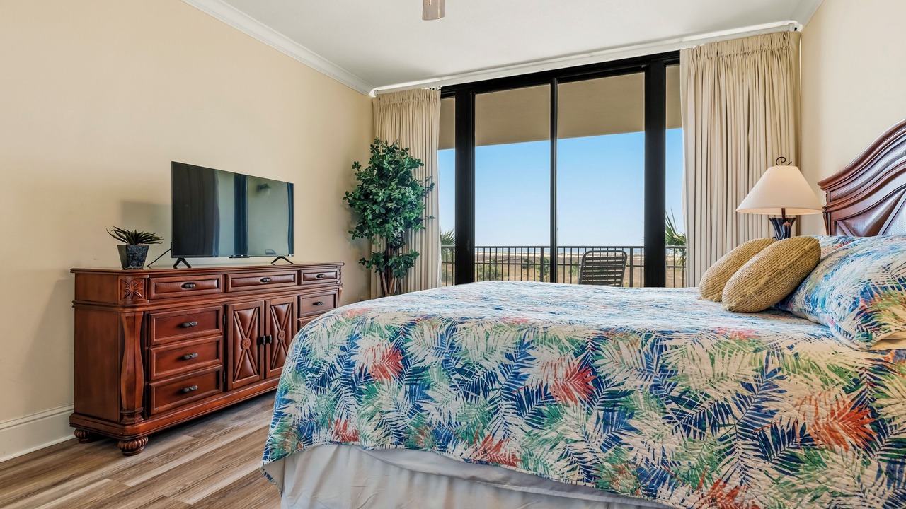 Photo of Bedroom in Dauphin Island
