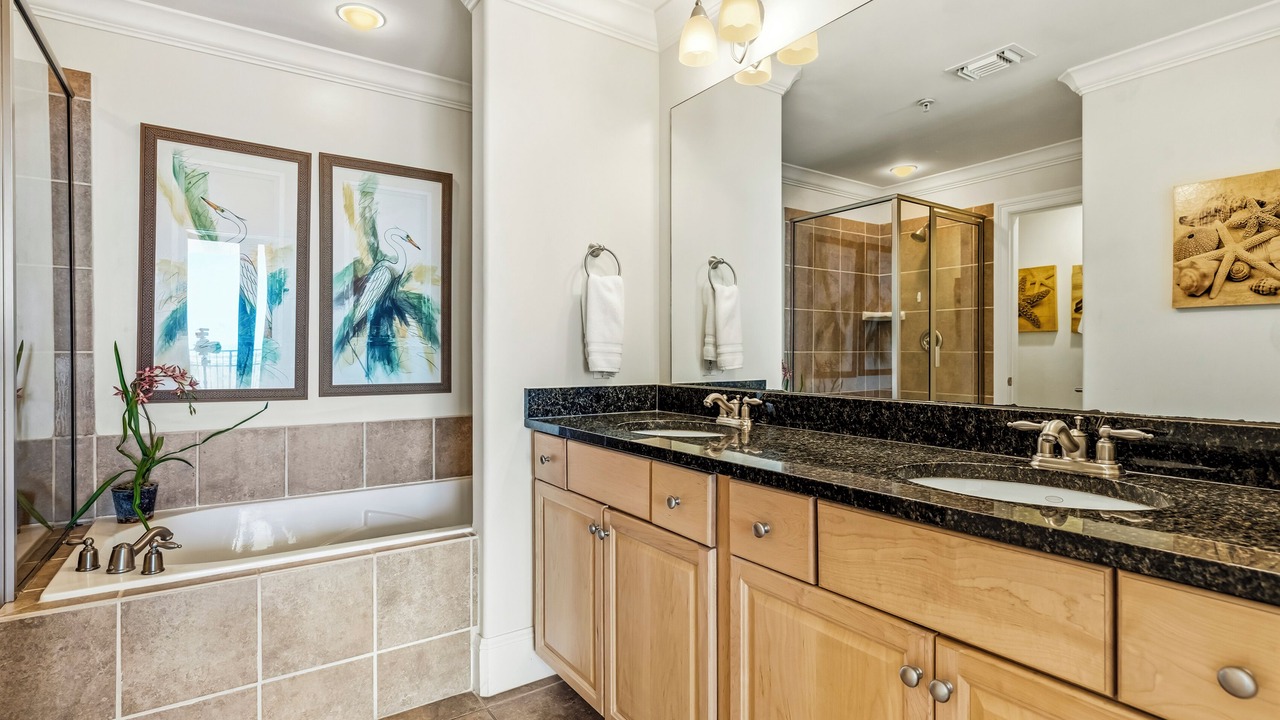 Photo of Bathroom in Dauphin Island