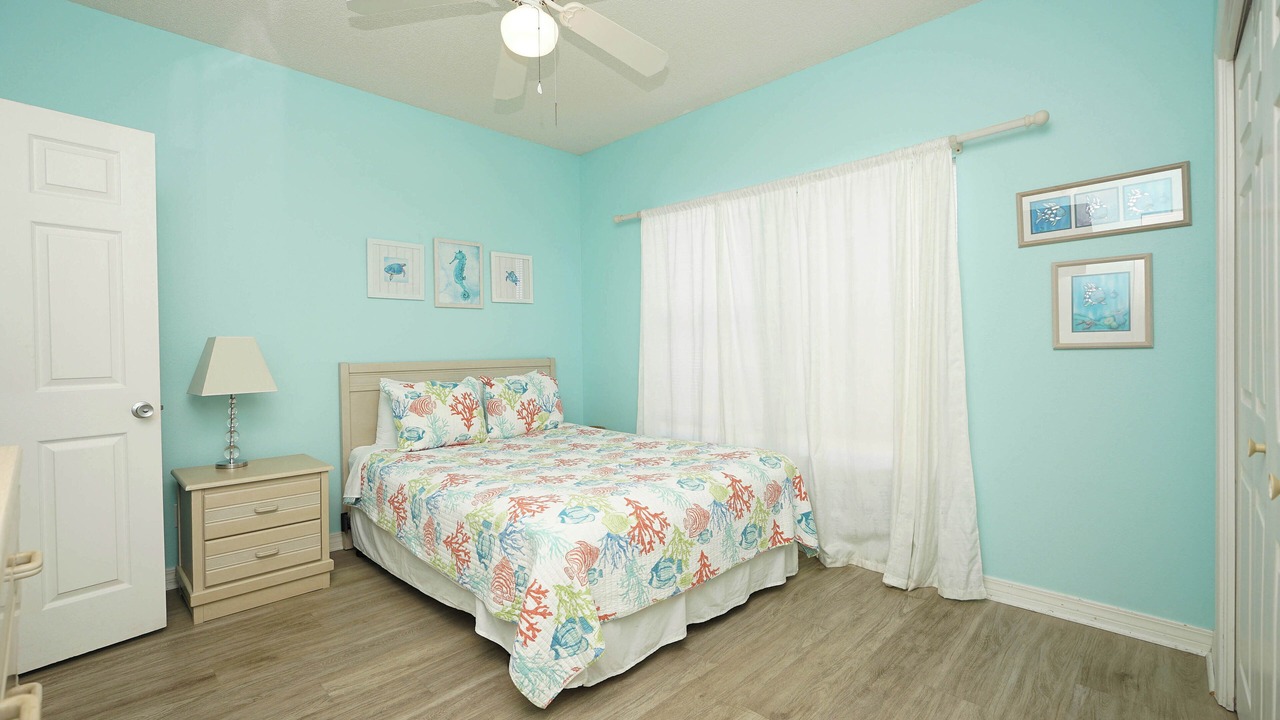 Photo of Bedroom in Holiday Isle