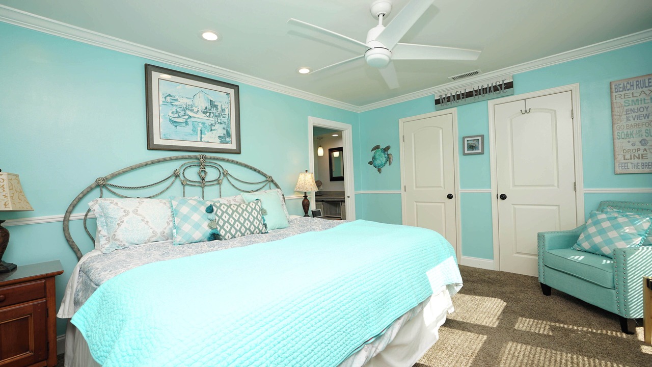 Photo of Bedroom in Holiday Isle