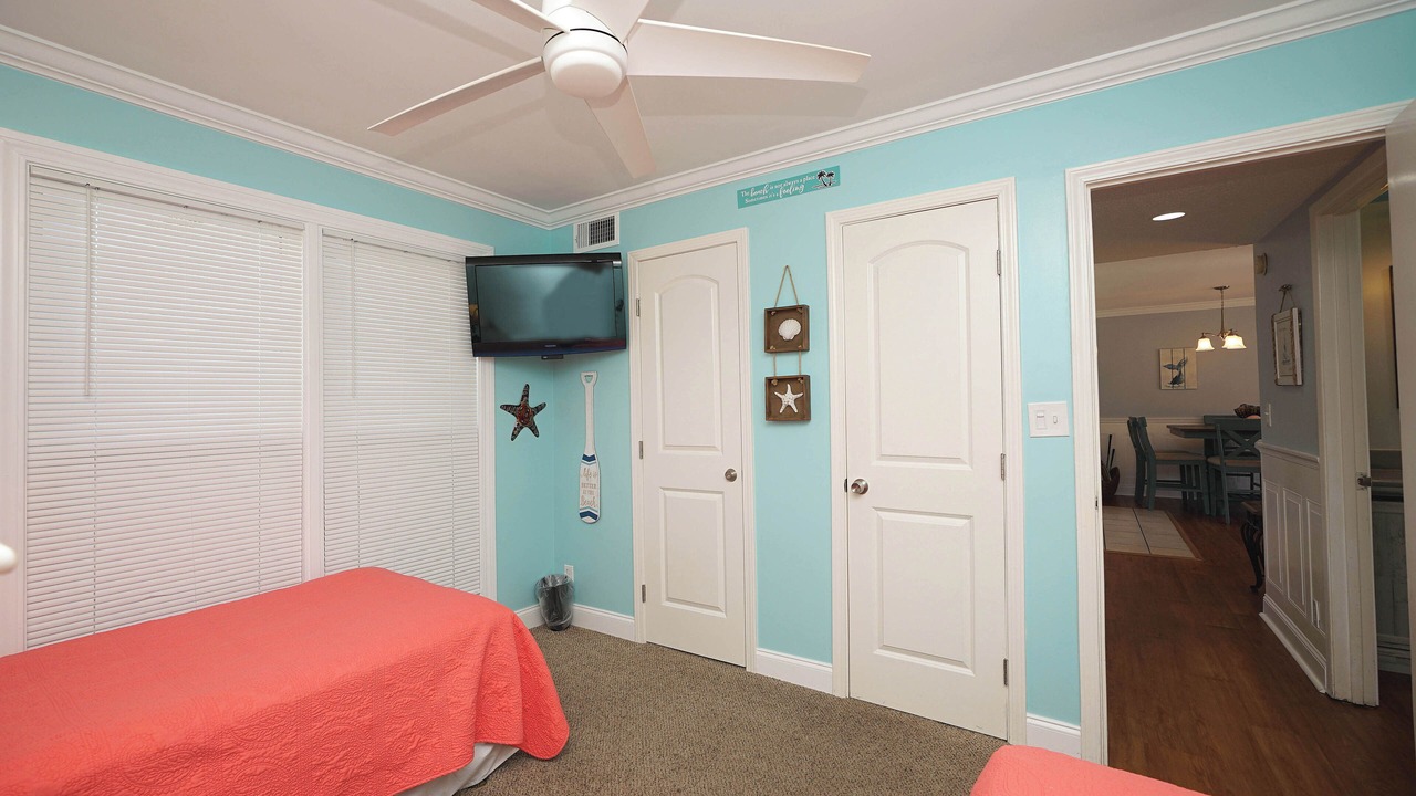 Photo of Bedroom in Holiday Isle
