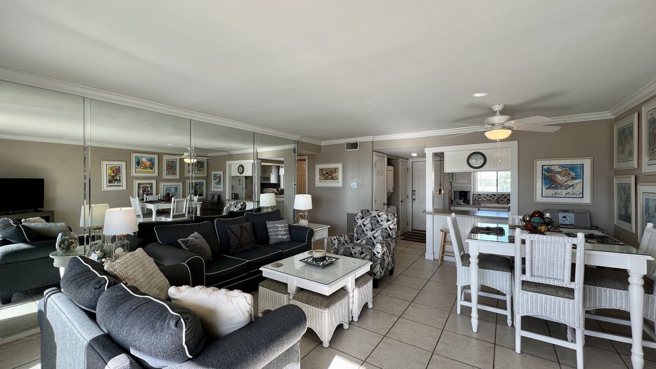 Photo of Livingroom in Holiday Isle
