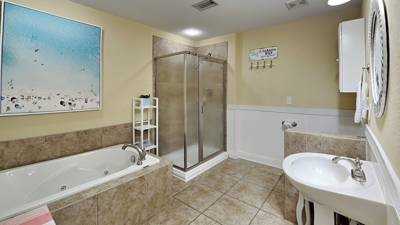 Photo of Bathroom in Sunset Pass