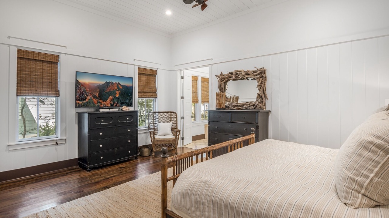 Photo of Bedroom in Gulf District