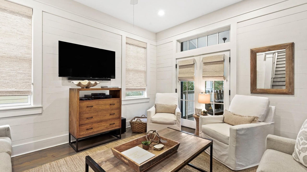Photo of Livingroom in Cottage District