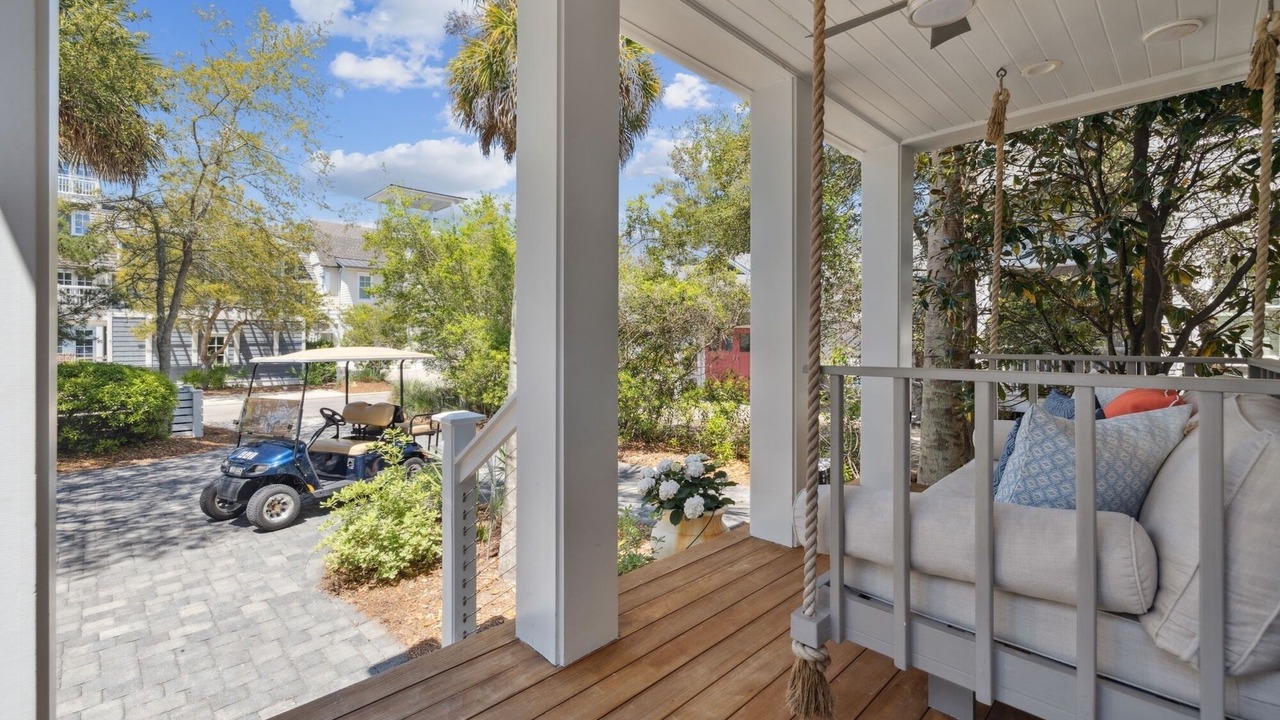 Photo of Patio Balcony in WaterSound Beach