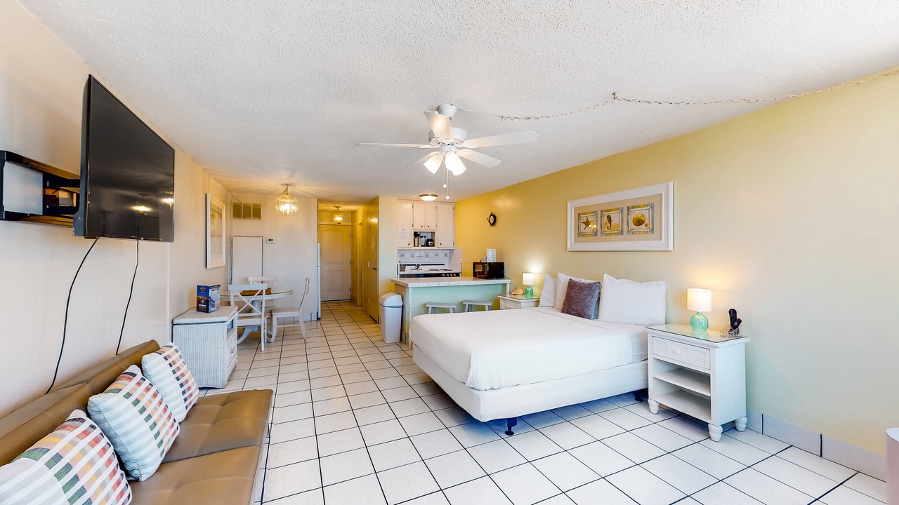 Photo of Bedroom in Panama City Beach