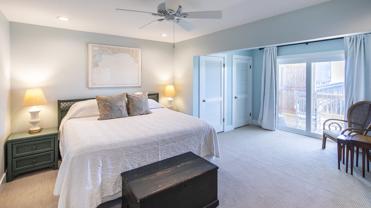 Photo of Bedroom in Dune Allen Beach