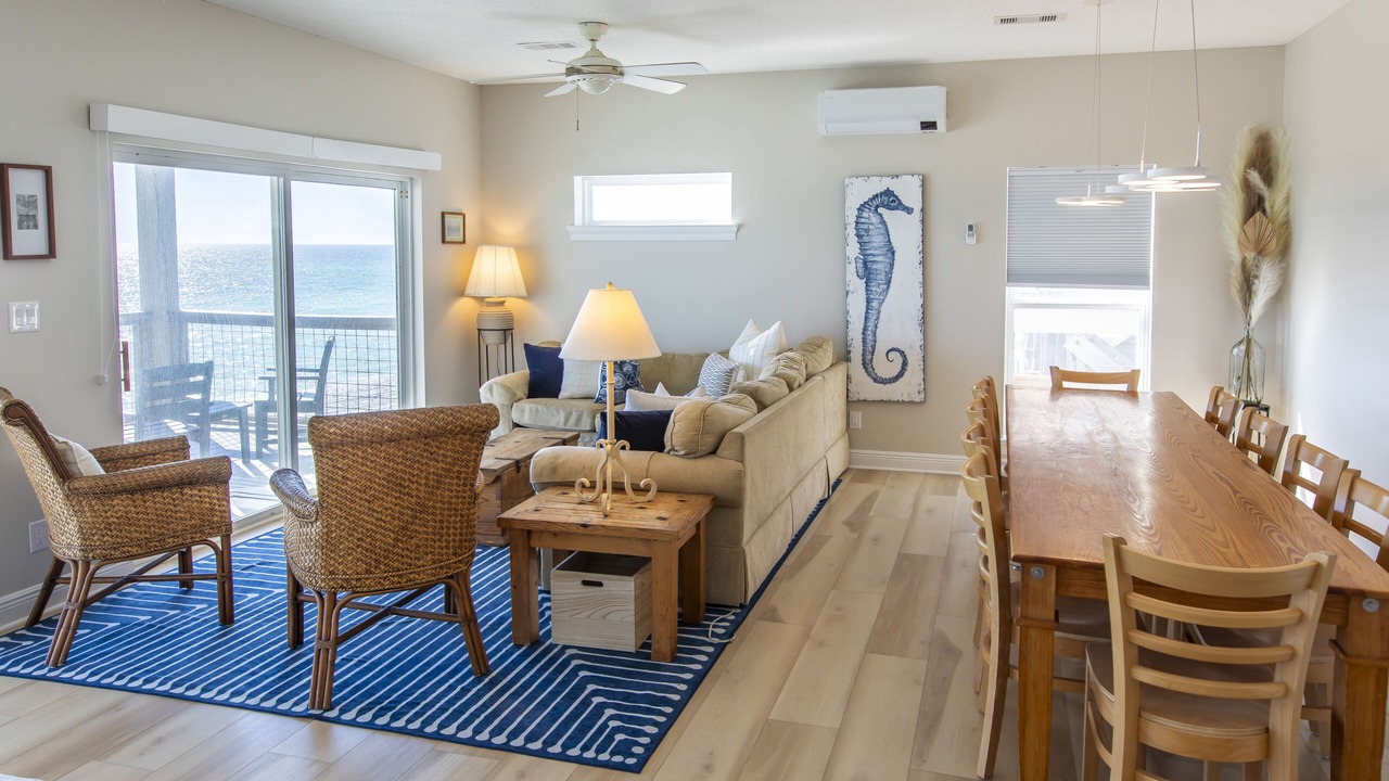 Photo of Livingroom in Dune Allen Beach