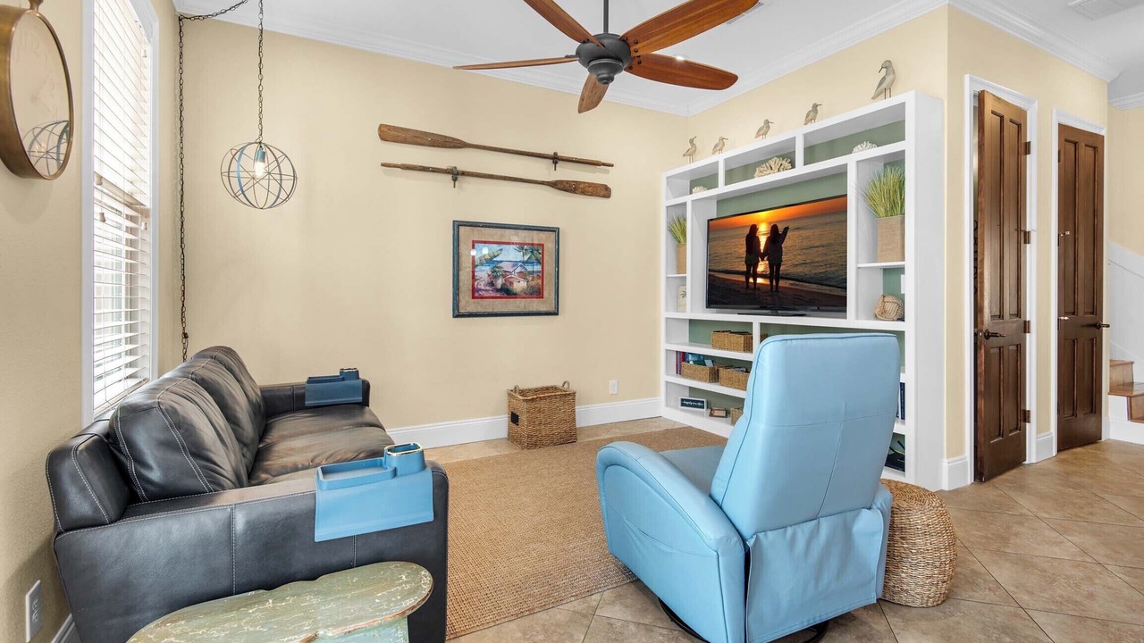 Photo of Livingroom in Villages of Crystal Beach