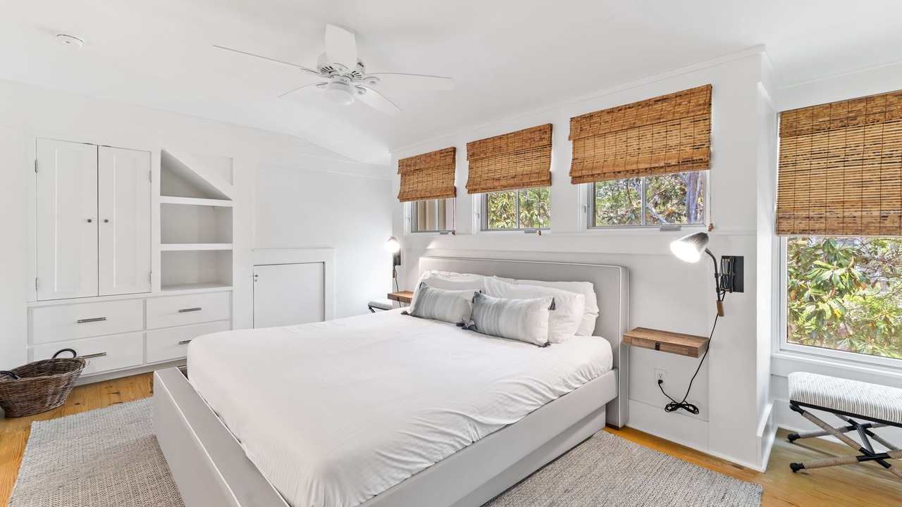 Photo of Bedroom in Cottage District
