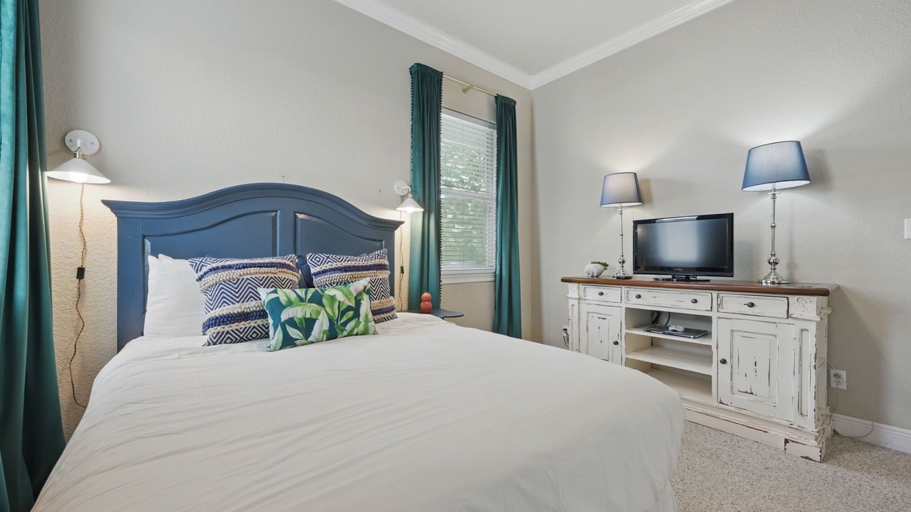 Photo of Bedroom in Village of Sugar Beach