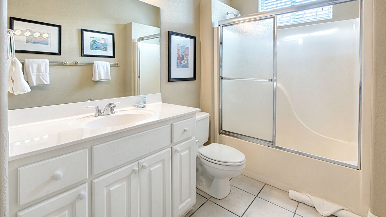 Photo of Bathroom in Village of Sugar Beach