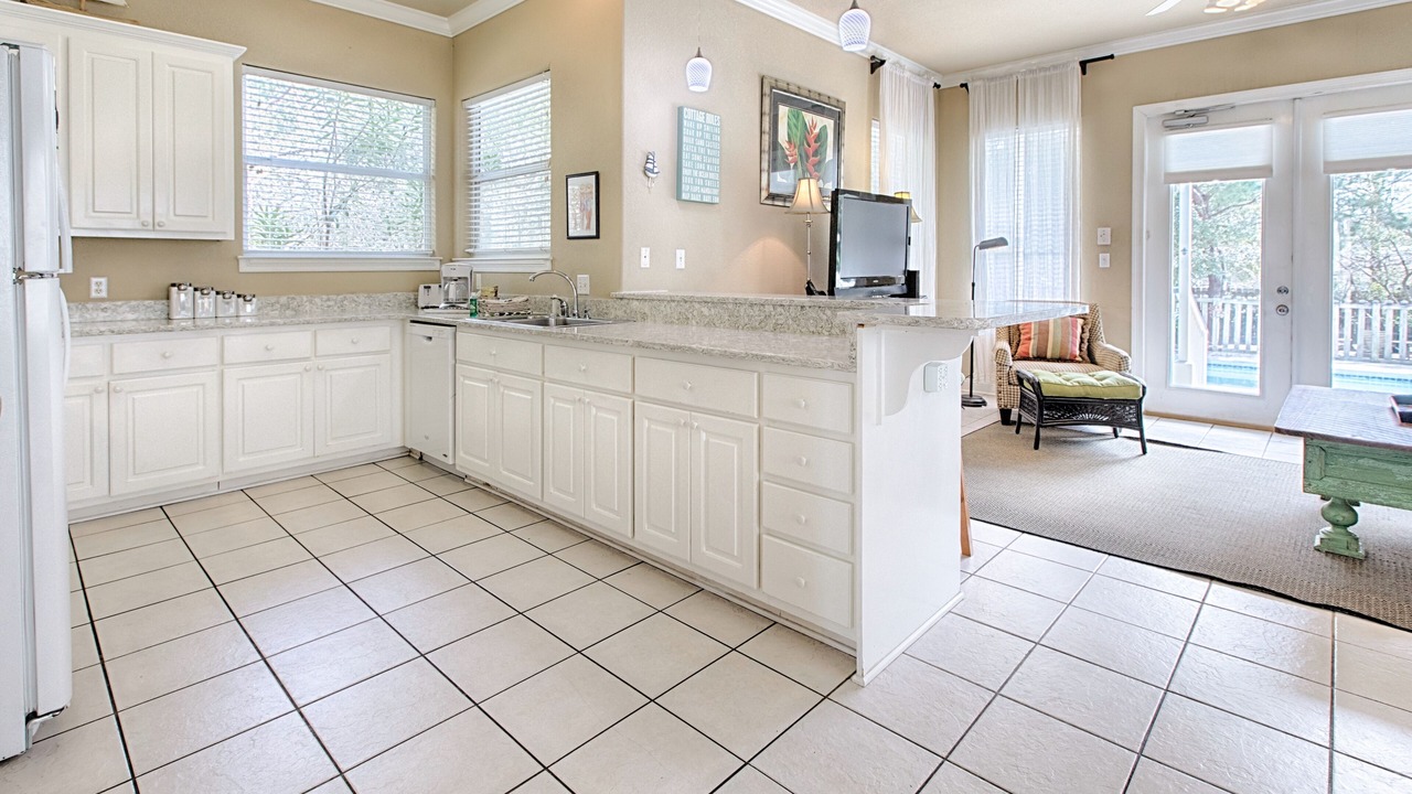 Photo of Kitchen in Village of Sugar Beach