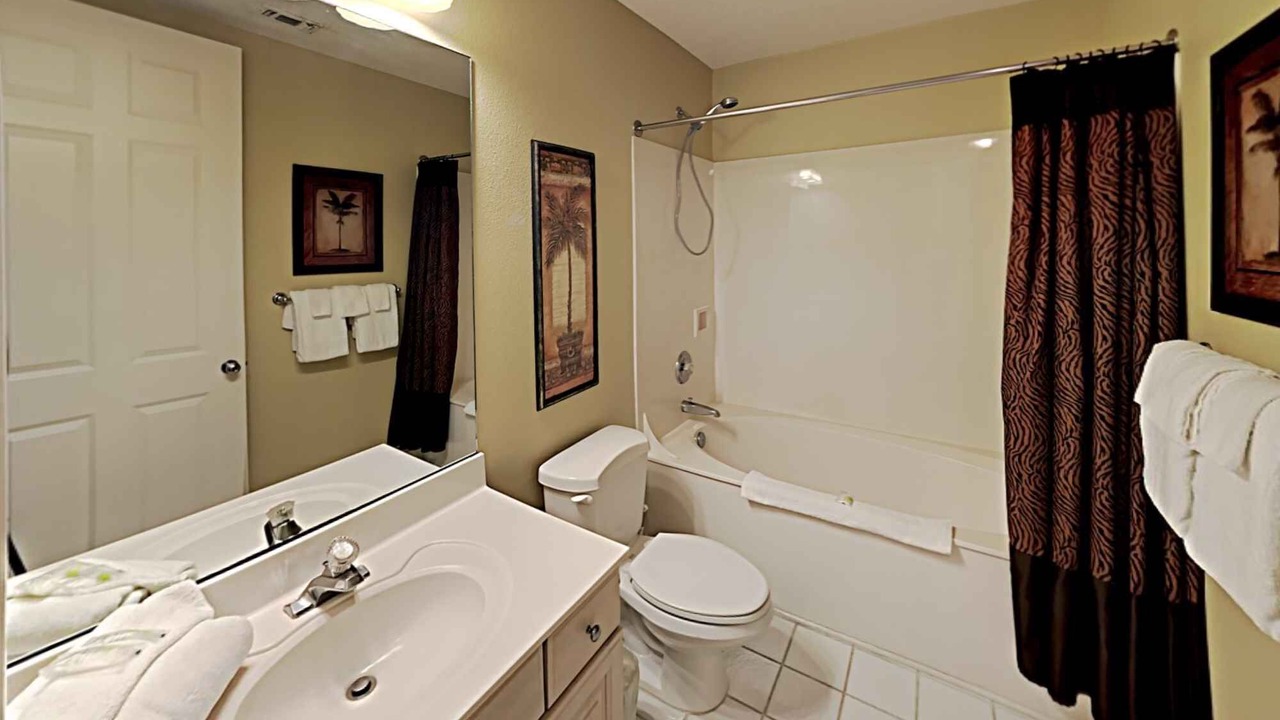 Photo of Bathroom in Navarre Beach